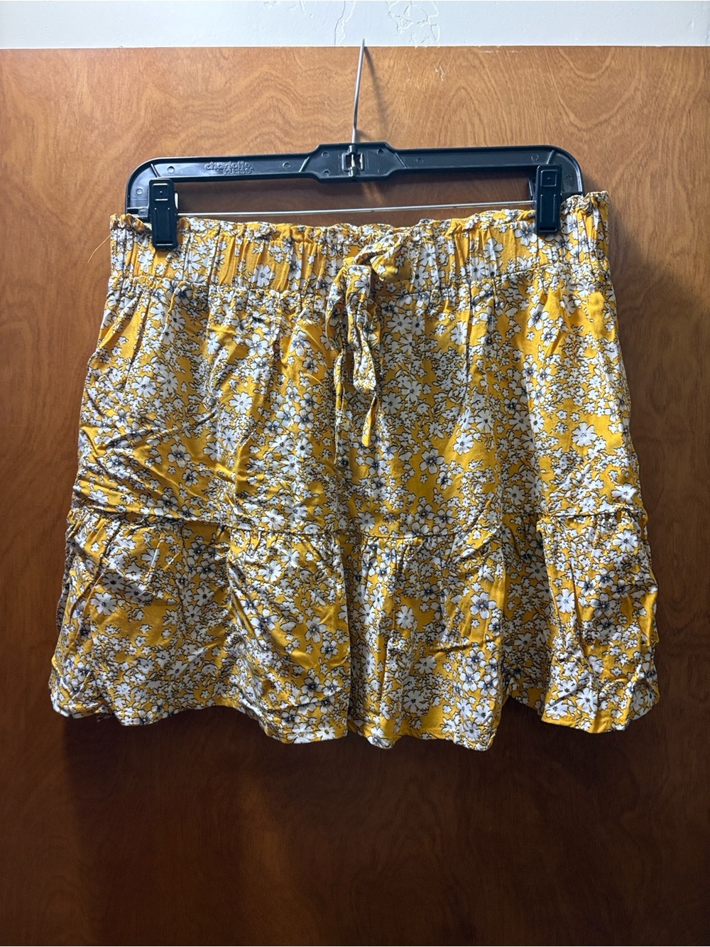 Mimi Chica Yellow Floral Tie-Front Skort